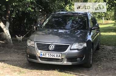 Универсал Volkswagen Passat 2005 в Мироновке