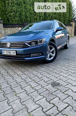 Универсал Volkswagen Passat 2015 в Надворной