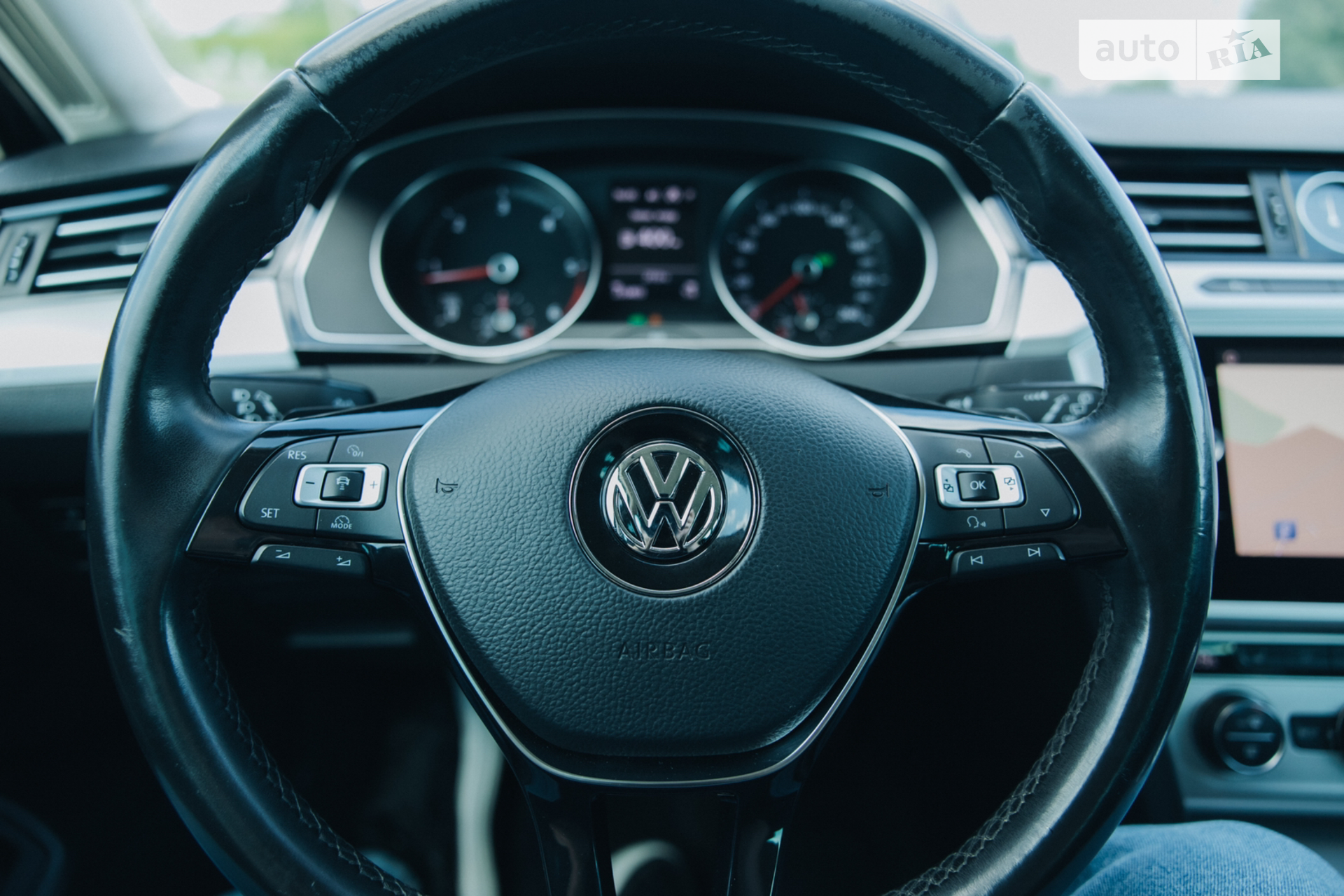 2017 Volkswagen Passat - мініатюра 29