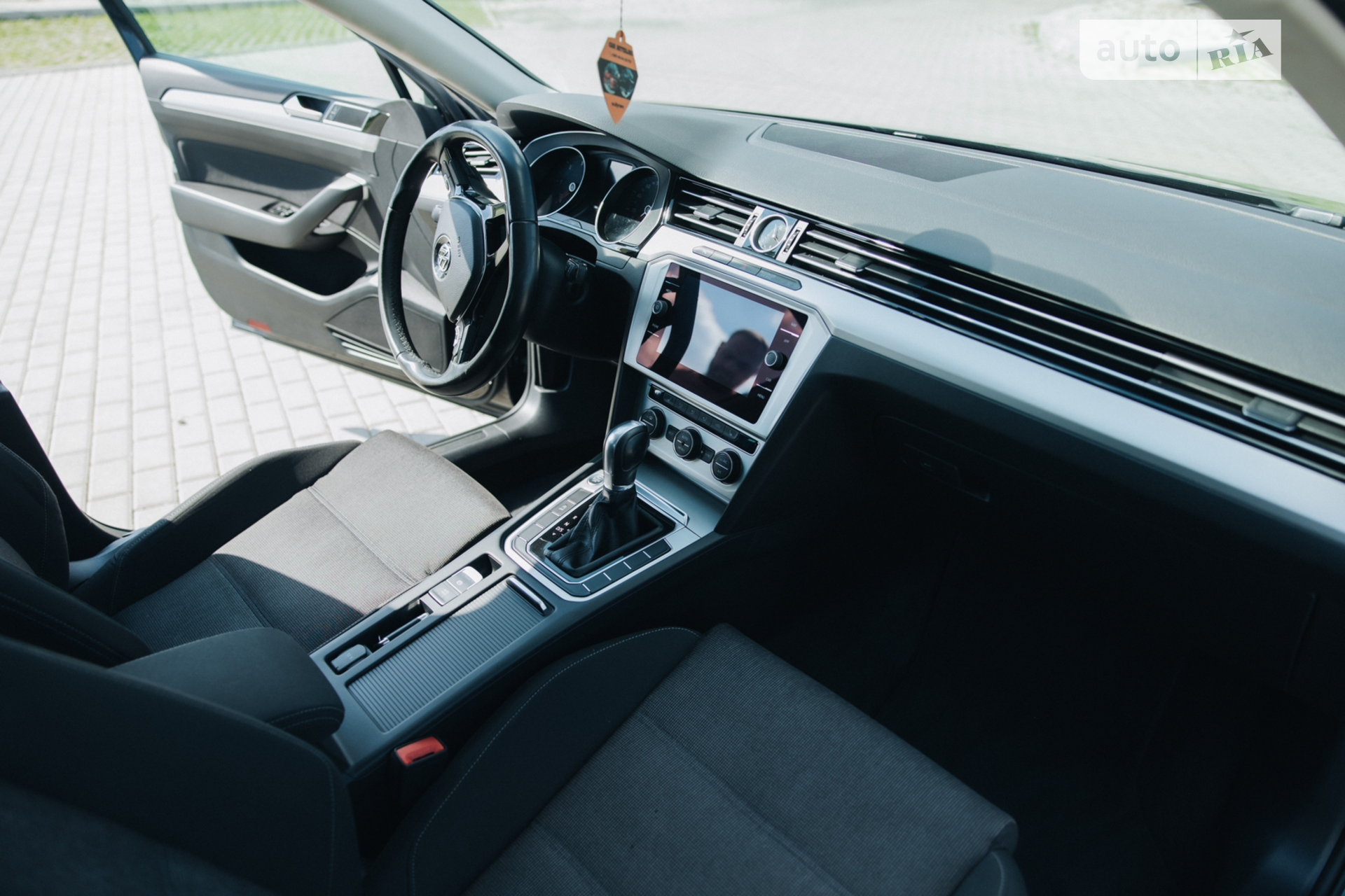 2017 Volkswagen Passat - мініатюра 43