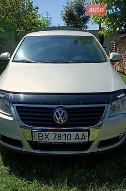 Седан Volkswagen Passat 2009 в Хмельницькому