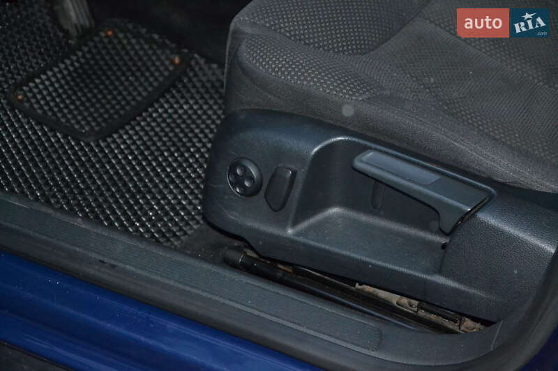 Универсал Volkswagen Passat 2007 в Ровно