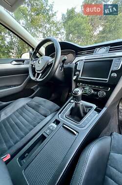 Универсал Volkswagen Passat 2016 в 