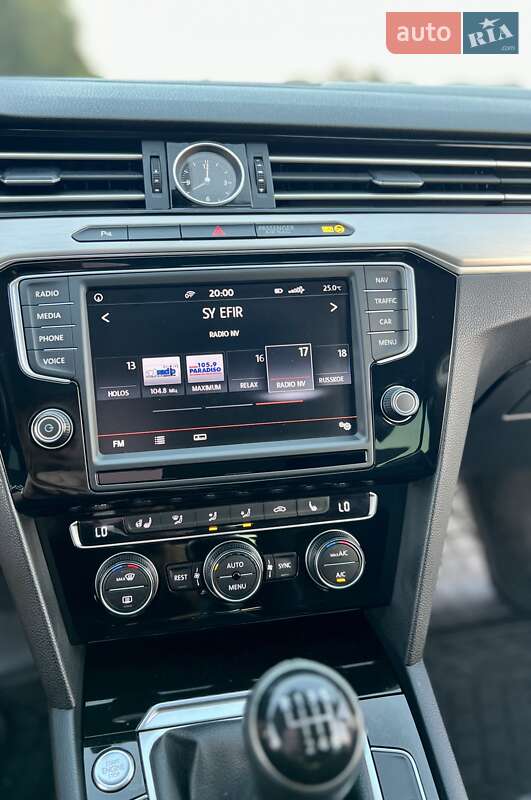 Універсал Volkswagen Passat 2016 в Черкасах