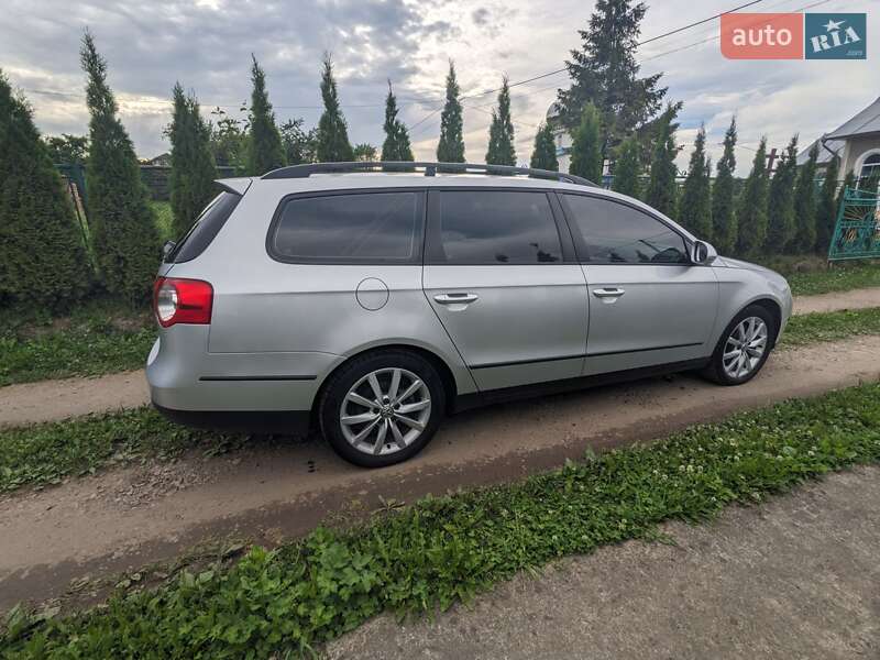 Универсал Volkswagen Passat 2009 в Калуше