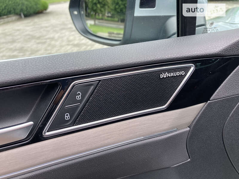 Универсал Volkswagen Passat 2017 в Львове