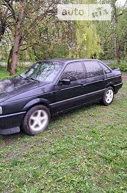 Седан Volkswagen Passat 1991 в Хмельницком