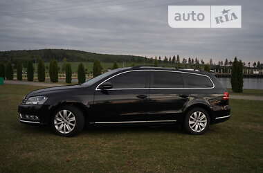 Универсал Volkswagen Passat 2012 в Черновцах