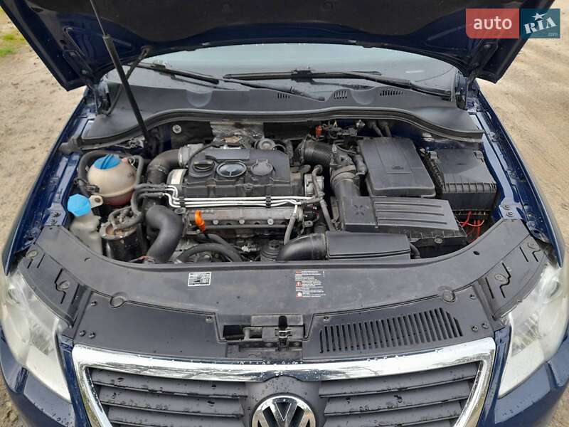 Универсал Volkswagen Passat 2006 в Костополе