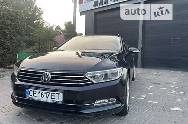 Універсал Volkswagen Passat 2015 в Чернівцях