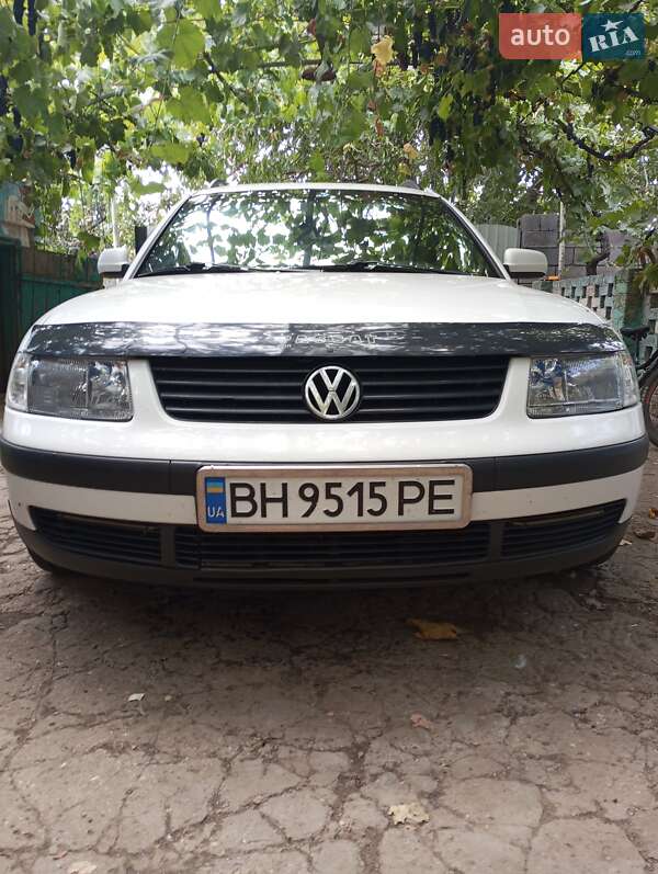 Volkswagen Passat 1999