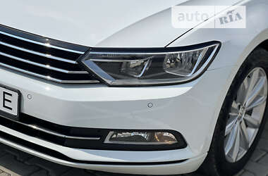 Универсал Volkswagen Passat 2019 в Ивано-Франковске