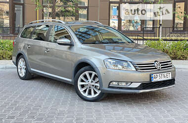 Універсал Volkswagen Passat 2013 в Києві