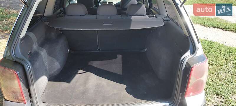 Універсал Volkswagen Passat 2005 в Христинівці