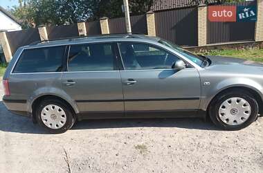 Универсал Volkswagen Passat 2001 в 