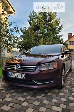 Седан Volkswagen Passat 2013 в Львове