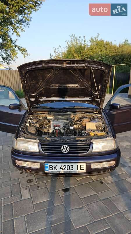 Универсал Volkswagen Passat 1996 в Ровно фото 12 Универсал Volkswagen Passat 1996 в Ровно