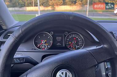 Универсал Volkswagen Passat 2010 в 