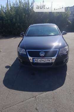 Седан Volkswagen Passat 2008 в Кривом Роге