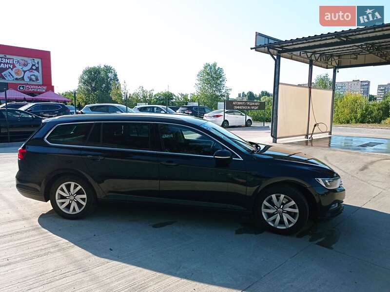 Универсал Volkswagen Passat 2016 в Черкассах