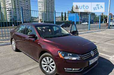 Седан Volkswagen Passat 2014 в Харкові