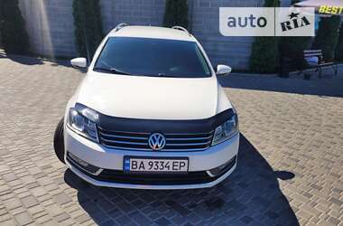 Универсал Volkswagen Passat 2012 в Кропивницком