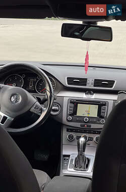 Универсал Volkswagen Passat 2014 в Львове