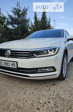 Седан Volkswagen Passat 2015 в Первомайську