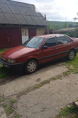 Седан Volkswagen Passat 1991 в Рівному