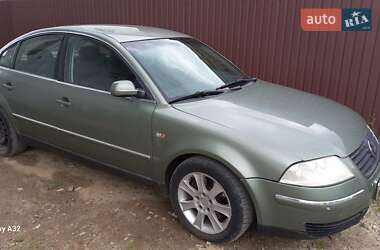 Седан Volkswagen Passat 2001 в Стрые