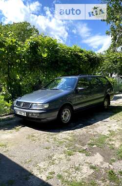 Универсал Volkswagen Passat 1995 в Ровно