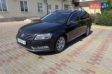 Універсал Volkswagen Passat 2012 в Черкасах