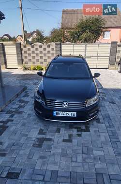 Универсал Volkswagen Passat 2013 в Костополе