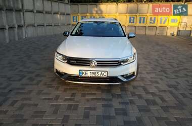 Универсал Volkswagen Passat 2017 в 