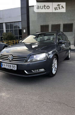 Універсал Volkswagen Passat 2013 в Києві