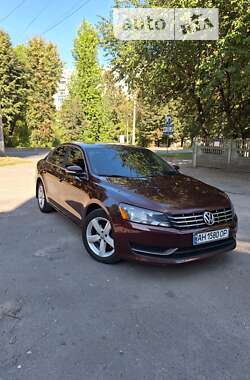 Седан Volkswagen Passat 2012 в Хмельницком