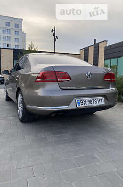 Седан Volkswagen Passat 2010 в Хмельницькому