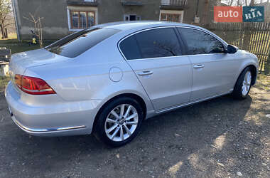 Седан Volkswagen Passat 2013 в 