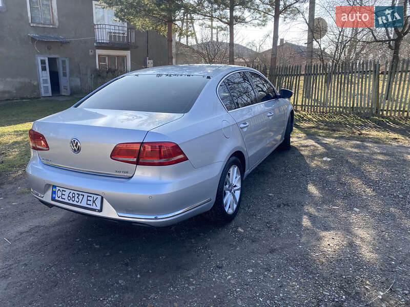 Седан Volkswagen Passat 2013 в Чернівцях
