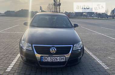 Седан Volkswagen Passat 2006 в Львове