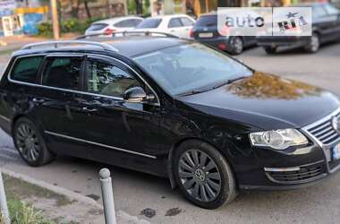 Универсал Volkswagen Passat 2008 в Харькове