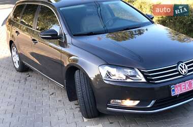 Универсал Volkswagen Passat 2012 в Луцке