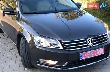 Универсал Volkswagen Passat 2012 в Луцке