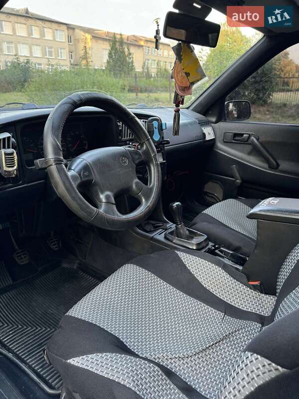 Седан Volkswagen Passat 1993 в Ковеле фото 8 Седан Volkswagen Passat 1993 в Ковеле