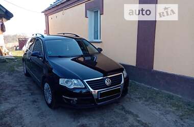 Универсал Volkswagen Passat 2010 в Бердичеве