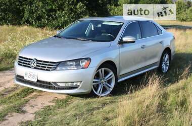 Седан Volkswagen Passat 2014 в Києві