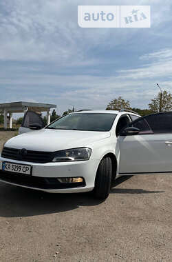 Универсал Volkswagen Passat 2012 в Кропивницком