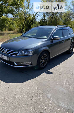 Универсал Volkswagen Passat 2013 в Харькове