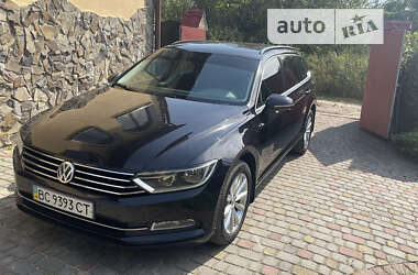 Универсал Volkswagen Passat 2015 в Львове