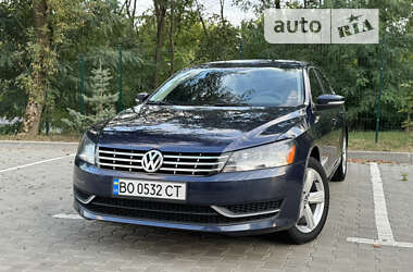 Седан Volkswagen Passat 2012 в Луцке